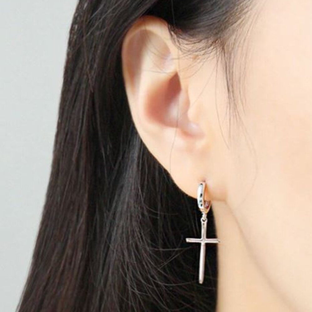 925 Sterling Silver Cross Earrings Cross Huggie Hoop Earrings Minimalist Hoops - Picture 5 of 5